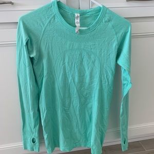 Lululemon Aqua Long Sleeve Shirt Size 6